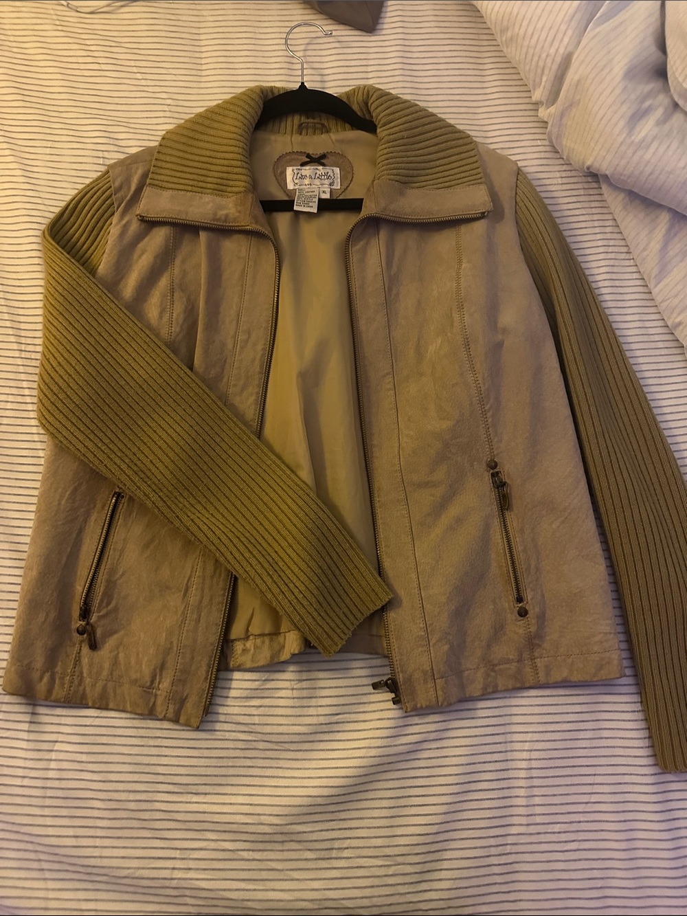 Liz Claiborne Olive/Tan Mixed-Media Zip Jacket